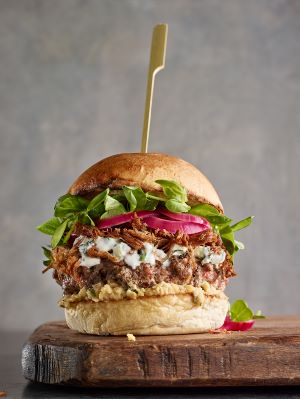 DuncanLoughleyBeefeaterlambburger